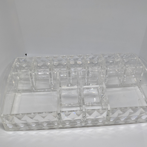 Acrylic makeup organizer - Picture 2 of 3